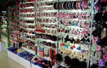 饰品店加盟什么品牌好(6大小饰品品牌推荐)