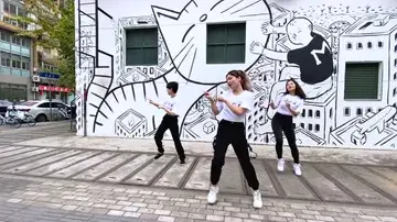 抖音很火的舞蹈有哪些(抖音上最火的10大舞蹈)