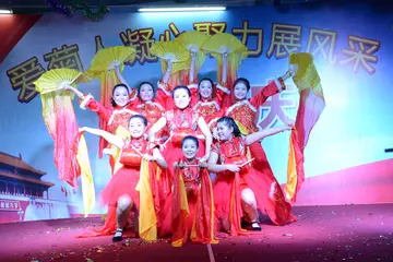 简单有带动气氛的舞蹈有哪些(五大简单又带动气氛的舞蹈)
