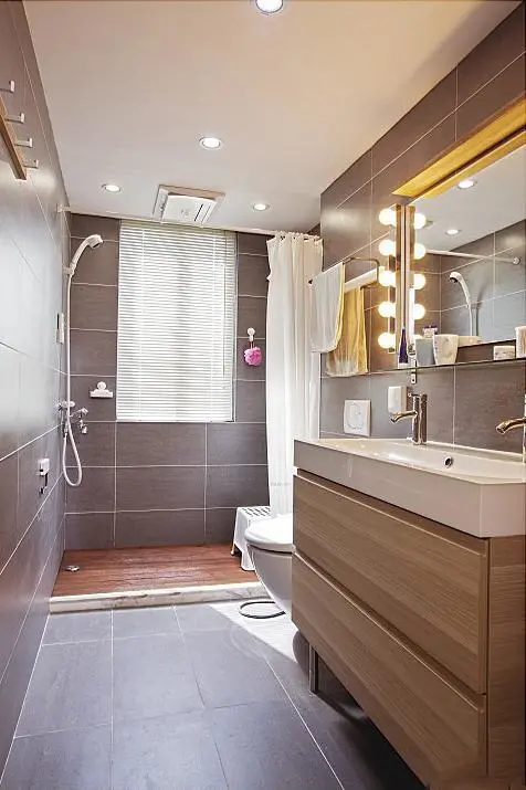 浴缸还是淋浴房？看完立马做出正确的选择