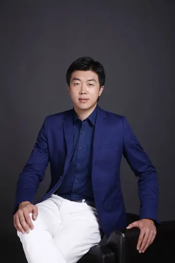 杨歌是谁？是干嘛的？